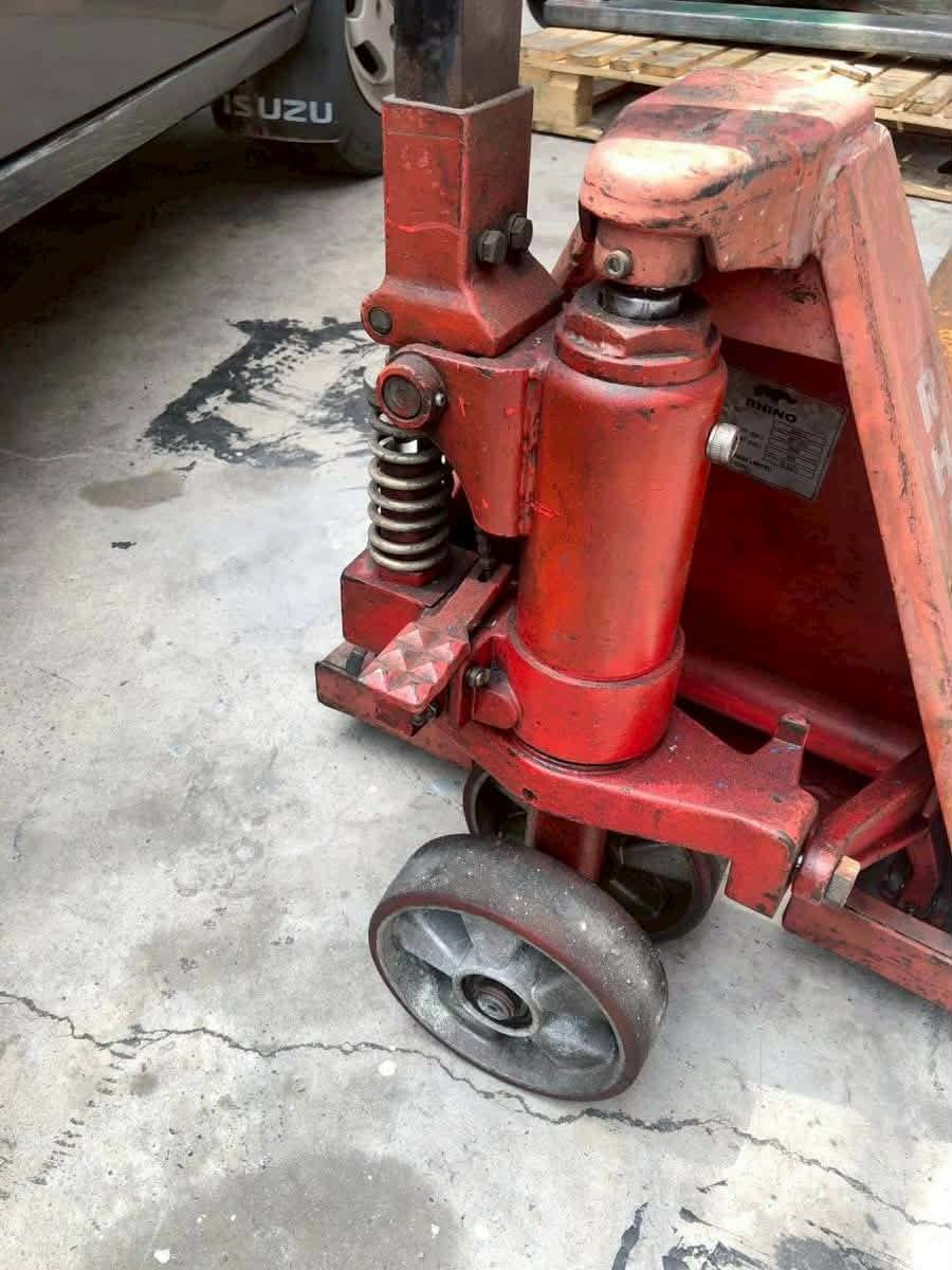 บริการ/รับซ่อมแฮนด์ลิฟท์