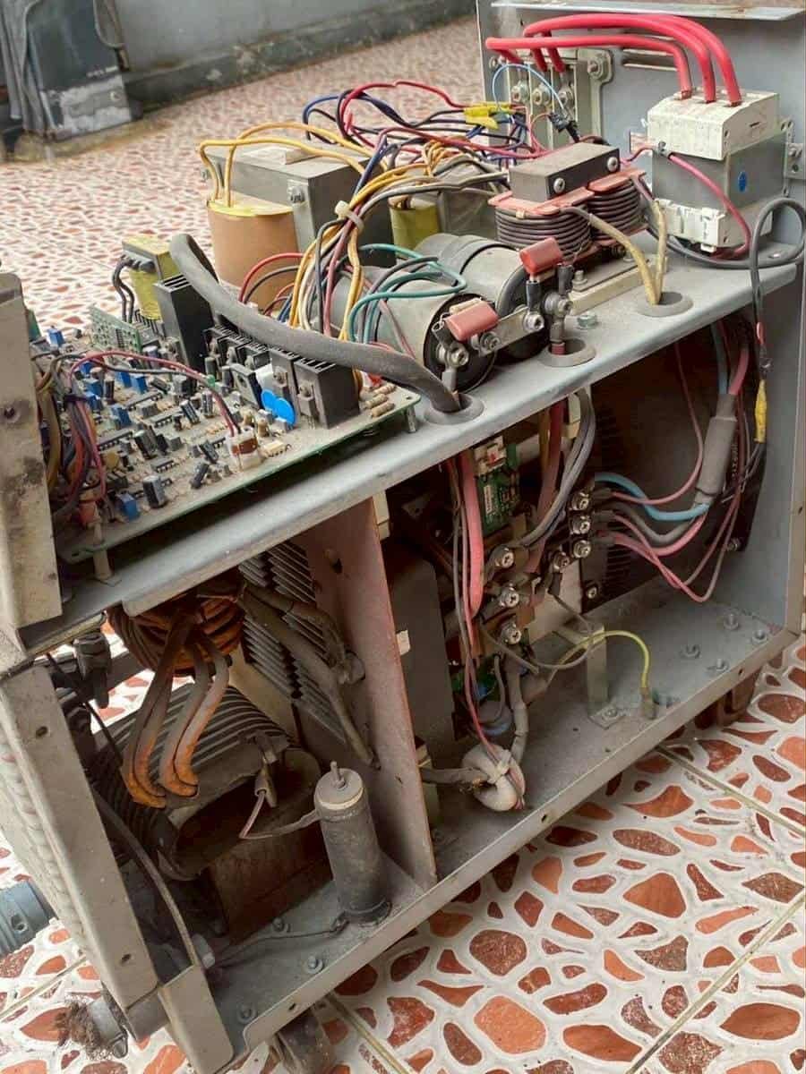 บริการ/รับซ่อมตู้เชื่อมทุกประเภท