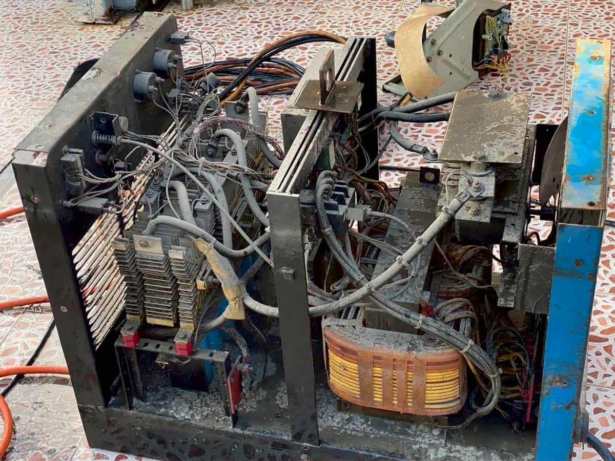 บริการ/รับซ่อมตู้เชื่อมทุกประเภท