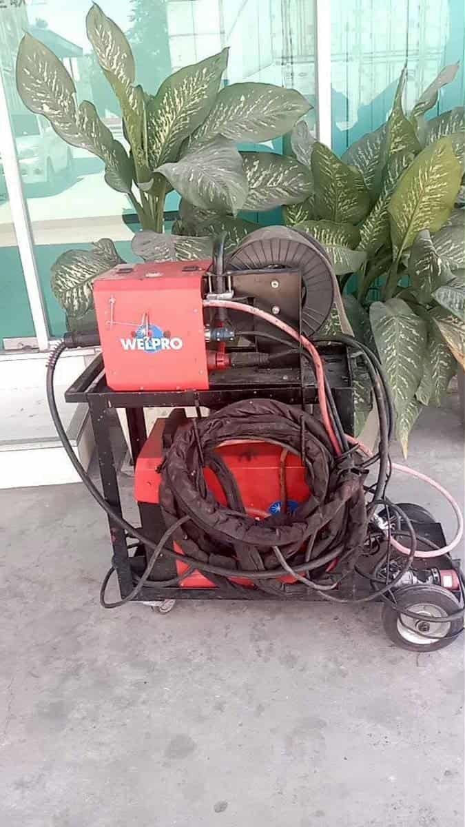 บริการ/รับซ่อมตู้เชื่อมทุกประเภท