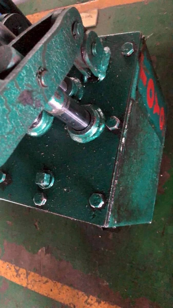 บริการ/รับซ่อมแท่นอัดไฮดรอลิค